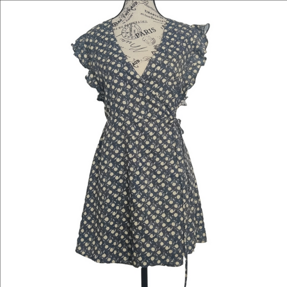 Urban Outfitters Josey Ruffle Mini Wrap Dress โ Size XS - Picture 2 of 9